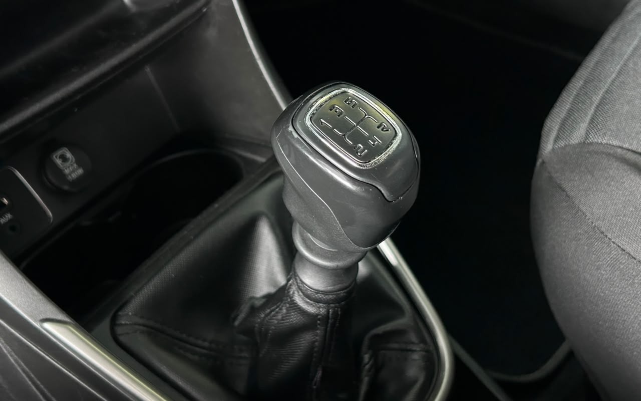imagem-https://www.socarrao.com.br/sc-vehicle-images-prod/4270627/1791043923450-V2hhdHNBcHAgSW1hZ2UgMjAyNi0xMC0wMyBhdCAxMC40Ny40MC5qcGVn.jpeg