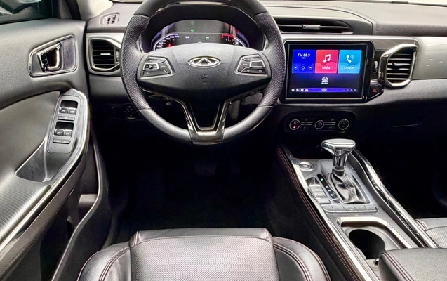 imagem-https://www.socarrao.com.br/sc-vehicle-images-prod/4270633/1791044019185-4997e411-d759-43d6-a3d9-eeea913bfc27.jpg