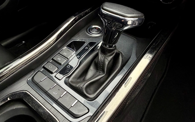 imagem-https://www.socarrao.com.br/sc-vehicle-images-prod/4270633/1791044019187-681968d5-8406-48ba-ab7b-bcf98026366d.jpg