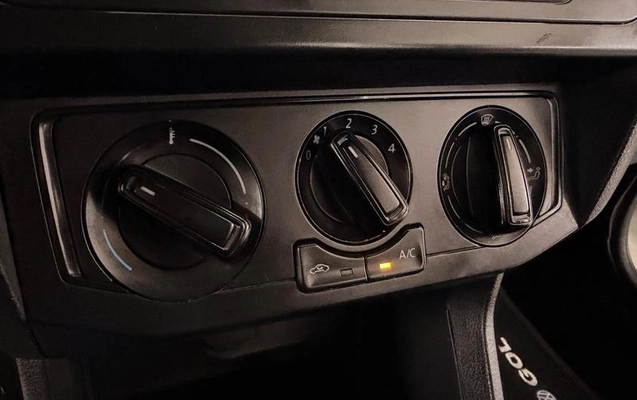 imagem-https://www.socarrao.com.br/sc-vehicle-images-prod/4270646/1791045052263-8508238_13_B_fda58ef5a3.jpeg