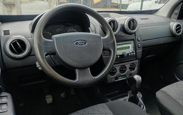 imagem-https://www.socarrao.com.br/sc-vehicle-images-prod/4270659/1791049365826-8535961_5_B_01c0678002.jpeg