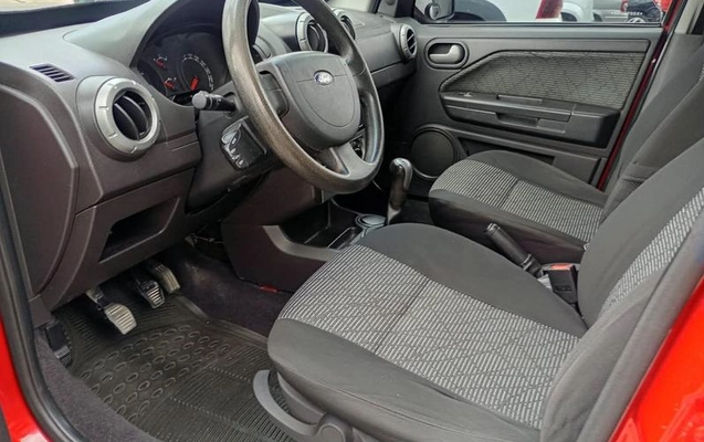 imagem-https://www.socarrao.com.br/sc-vehicle-images-prod/4270659/1791049365828-8535961_11_B_3adfe69ce1.jpeg