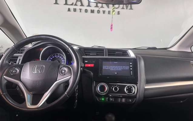 imagem-https://www.socarrao.com.br/sc-vehicle-images-prod/4270660/1791045084745-1fddfc33fc5c4150863733777164bfb8_1791045011201.jpg
