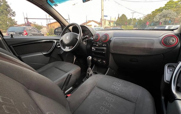 imagem-https://www.socarrao.com.br/sc-vehicle-images-prod/4270663/1791045300316-8394356_8_B_39876fde39.jpeg