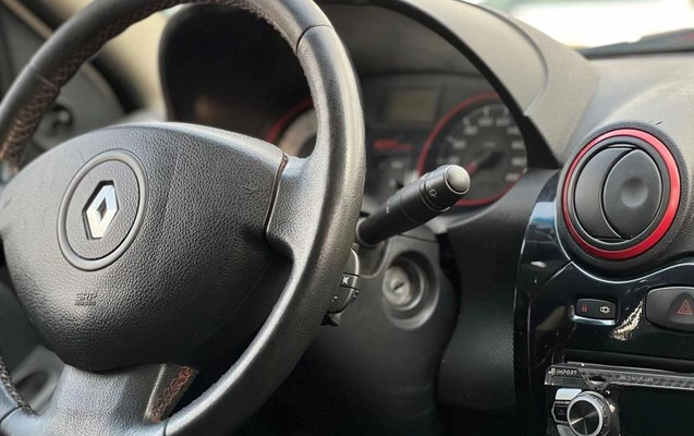 imagem-https://www.socarrao.com.br/sc-vehicle-images-prod/4270663/1791045300326-8394356_12_B_f7483f42d8.jpeg