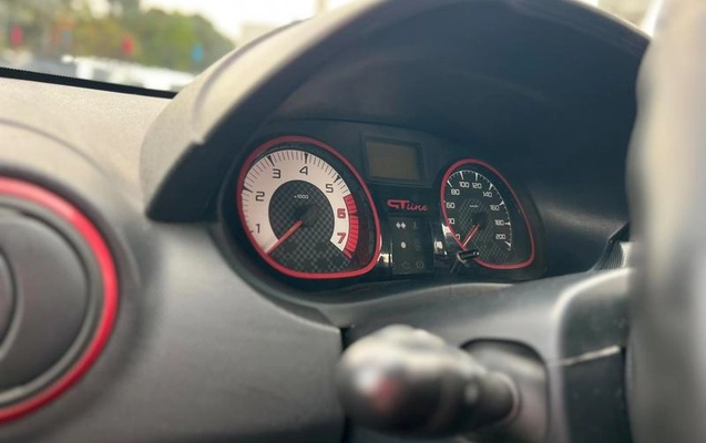 imagem-https://www.socarrao.com.br/sc-vehicle-images-prod/4270663/1791045300336-8394356_13_B_620bab1607.jpeg