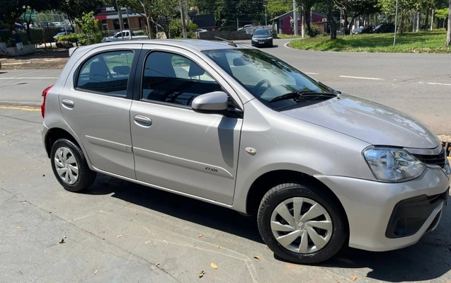 imagem-https://www.socarrao.com.br/sc-vehicle-images-prod/4270664/1791684041007-3O4k6yQFmgtinUjJg9DkMZL1dbNjeo7s.jpg