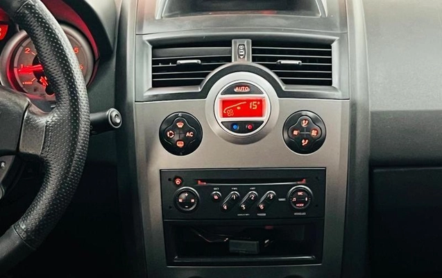 imagem-https://www.socarrao.com.br/sc-vehicle-images-prod/4270667/1791225707695-8541630_10_B_f8a875067d.jpeg