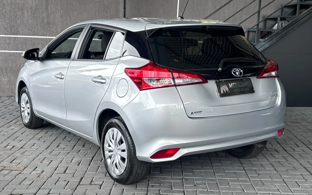 imagem-https://www.socarrao.com.br/sc-vehicle-images-prod/4270673/1791046237236-V2hhdHNBcHAgSW1hZ2UgMjAyNi0xMC0wMyBhdCAxMS4yOS4yMS5qcGVn.jpeg
