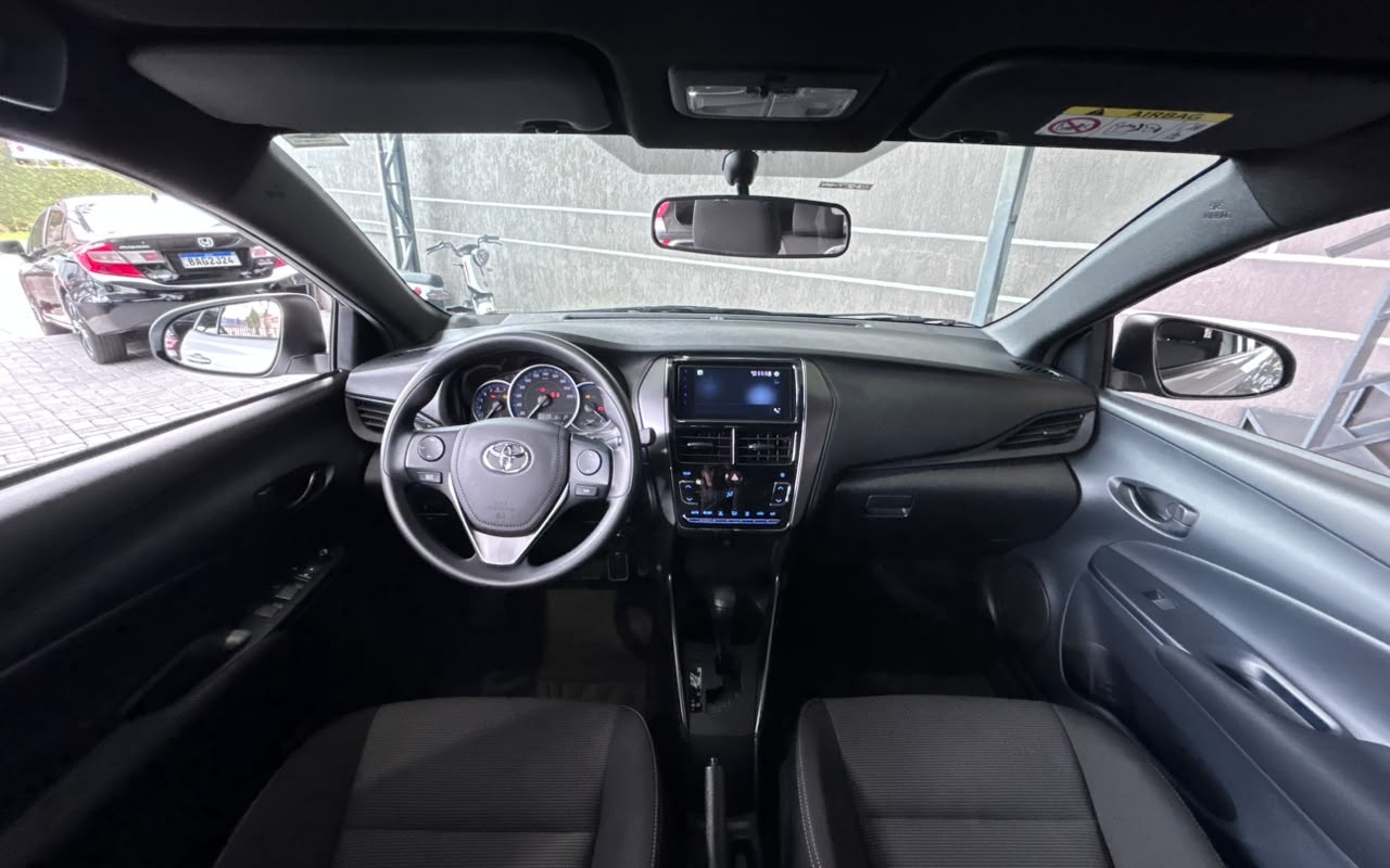 imagem-https://www.socarrao.com.br/sc-vehicle-images-prod/4270673/1791046237510-V2hhdHNBcHAgSW1hZ2UgMjAyNi0xMC0wMyBhdCAxMS4yOS4xNi5qcGVn.jpeg