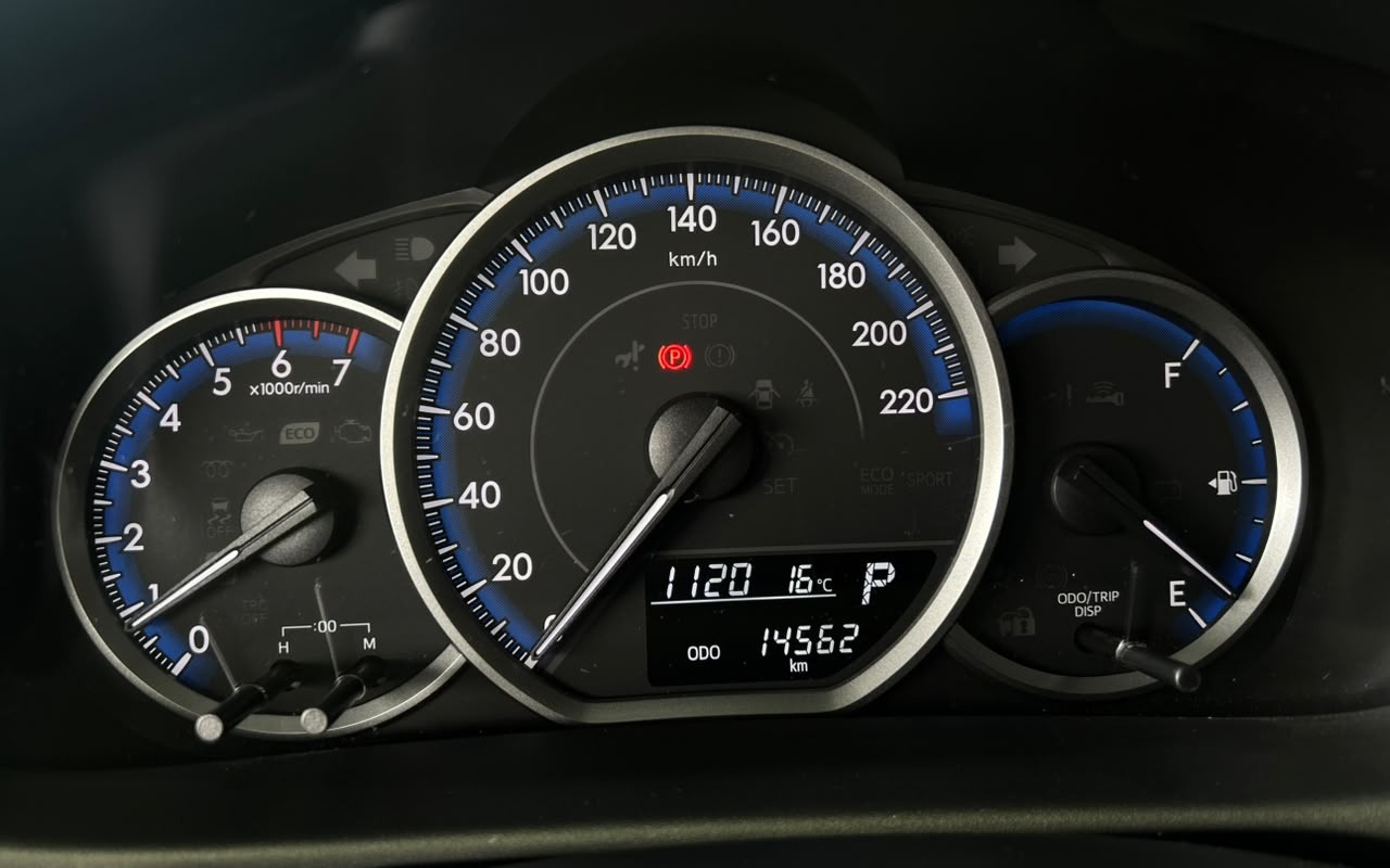 imagem-https://www.socarrao.com.br/sc-vehicle-images-prod/4270673/1791046237587-V2hhdHNBcHAgSW1hZ2UgMjAyNi0xMC0wMyBhdCAxMS4yOS4xNS5qcGVn.jpeg