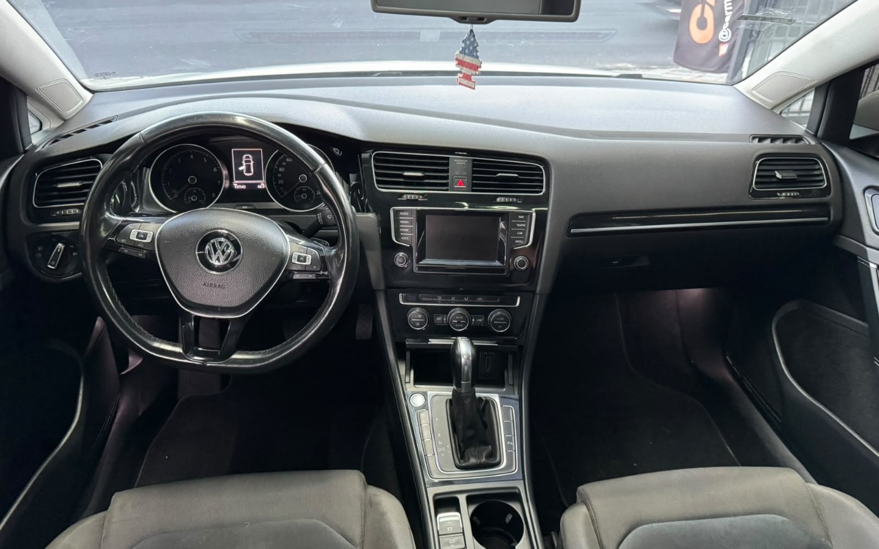 imagem-https://www.socarrao.com.br/sc-vehicle-images-prod/4270675/1791046475222-V2hhdHNBcHAgSW1hZ2UgMjAyNi0xMC0wMyBhdCAxMy4zNC41OCAoNCkuanBlZw.jpeg