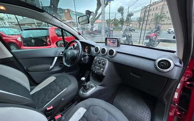 imagem-https://www.socarrao.com.br/sc-vehicle-images-prod/4270677/1791046614721-15_015621.jpg