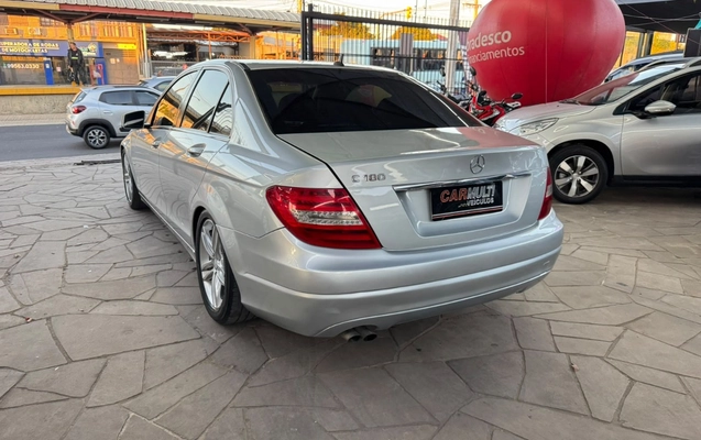 imagem-https://www.socarrao.com.br/sc-vehicle-images-prod/4270678/1791046618884-V2hhdHNBcHAgSW1hZ2UgMjAyNi0xMC0wMyBhdCAxMy4zNi40MSAoMSkuanBlZw.jpeg