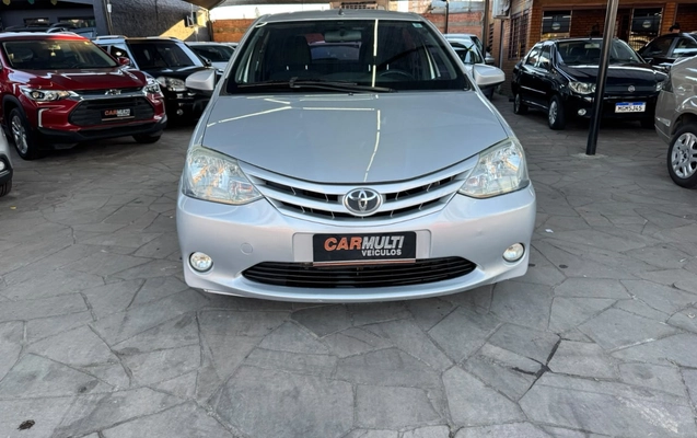 imagem-https://www.socarrao.com.br/sc-vehicle-images-prod/4270685/1791046937332-V2hhdHNBcHAgSW1hZ2UgMjAyNi0xMC0wMyBhdCAxMy40NS40NyAoMykuanBlZw.jpeg