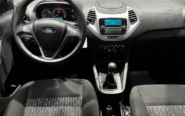 imagem-https://www.socarrao.com.br/sc-vehicle-images-prod/4270686/1791047036922-8541703_6_B_77b8ecd70a.jpeg