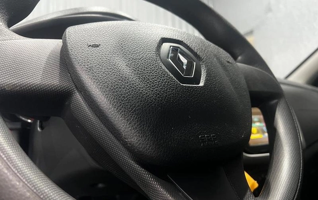 imagem-https://www.socarrao.com.br/sc-vehicle-images-prod/4270692/1791405513040-8541702_8_B_14202700fa.jpeg