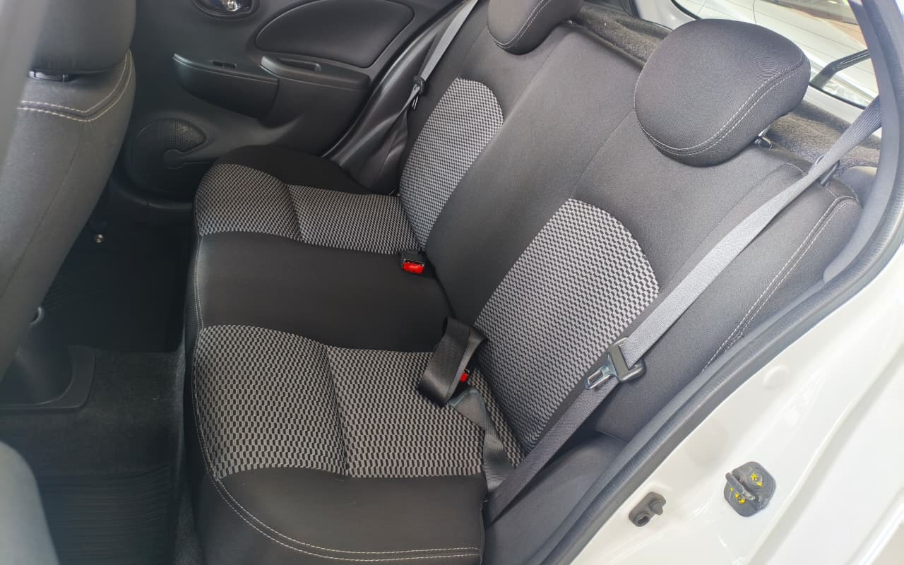 imagem-https://www.socarrao.com.br/sc-vehicle-images-prod/4270695/1791047334584-aW4gMDguanBlZw.jpeg