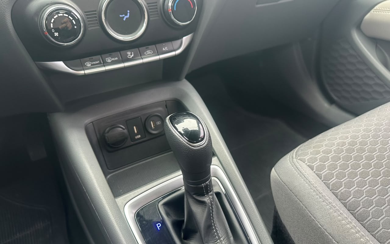 imagem-https://www.socarrao.com.br/sc-vehicle-images-prod/4270698/1791047484974-V2hhdHNBcHAgSW1hZ2UgMjAyNi0xMC0wMiBhdCAxNS40MS4xOSAoMSkuanBlZw.jpeg