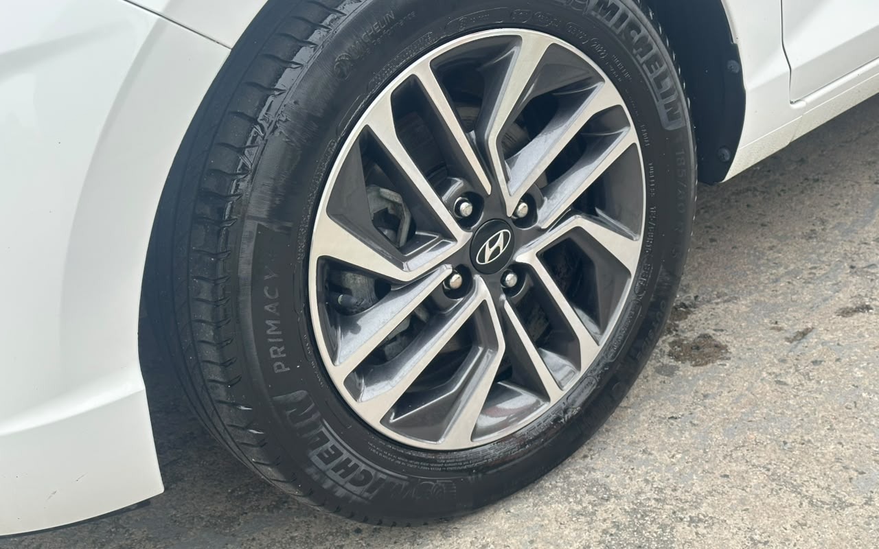 imagem-https://www.socarrao.com.br/sc-vehicle-images-prod/4270698/1791047485336-V2hhdHNBcHAgSW1hZ2UgMjAyNi0xMC0wMiBhdCAxNS40MS4xOCAoMSkuanBlZw.jpeg