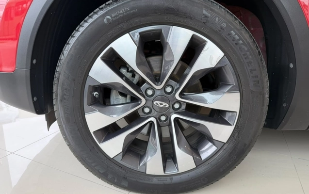 imagem-https://www.socarrao.com.br/sc-vehicle-images-prod/4270706/1791047835971-17_021707.jpg