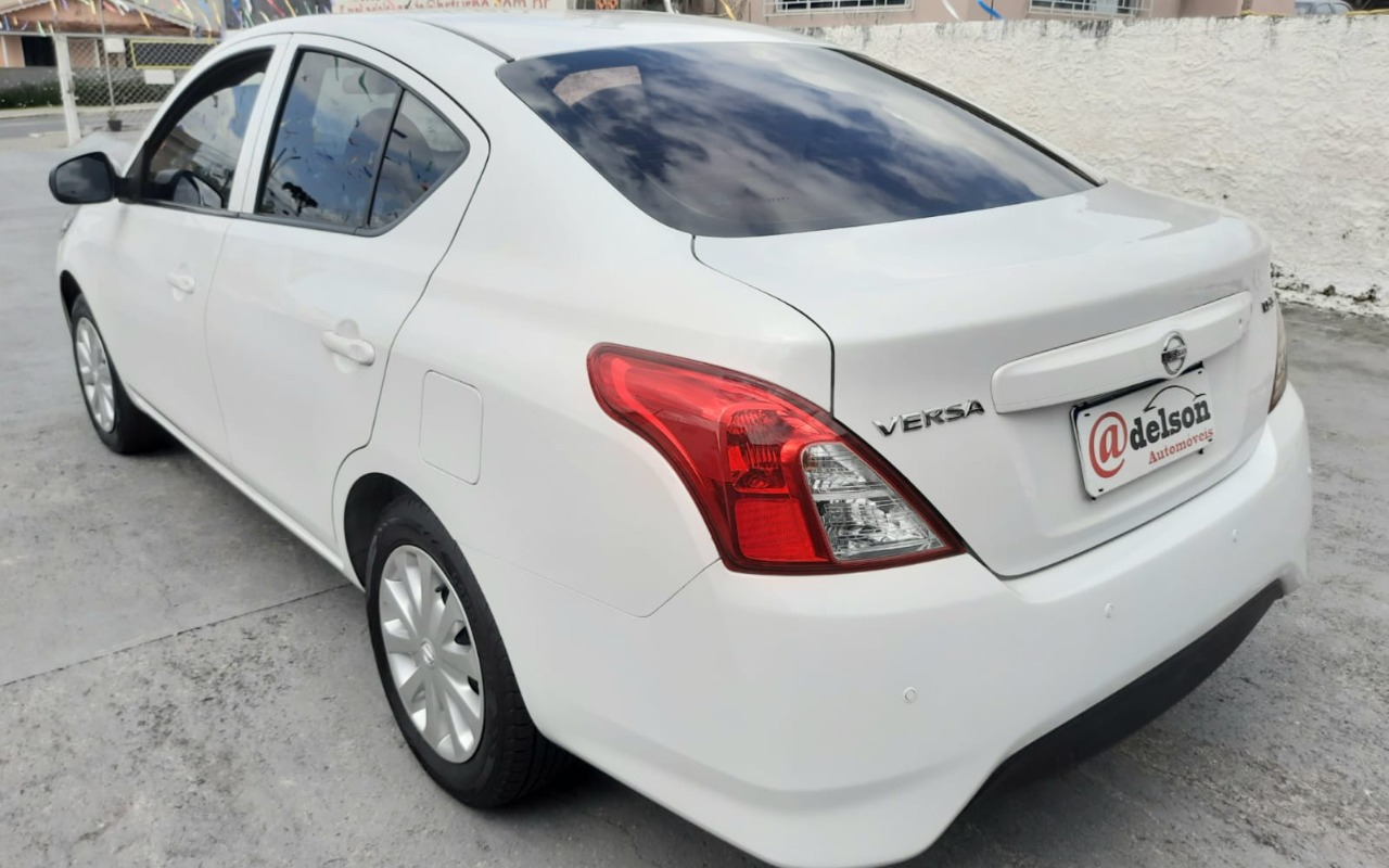 imagem-https://www.socarrao.com.br/sc-vehicle-images-prod/4270714/1791049784070-MDYuanBlZw.jpeg