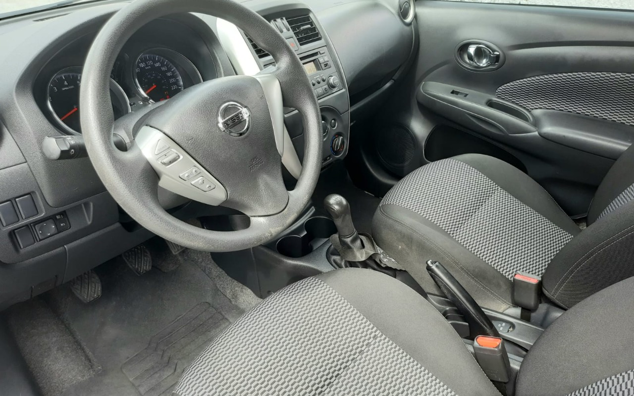 imagem-https://www.socarrao.com.br/sc-vehicle-images-prod/4270714/1791049784337-MTAuanBlZw.jpeg