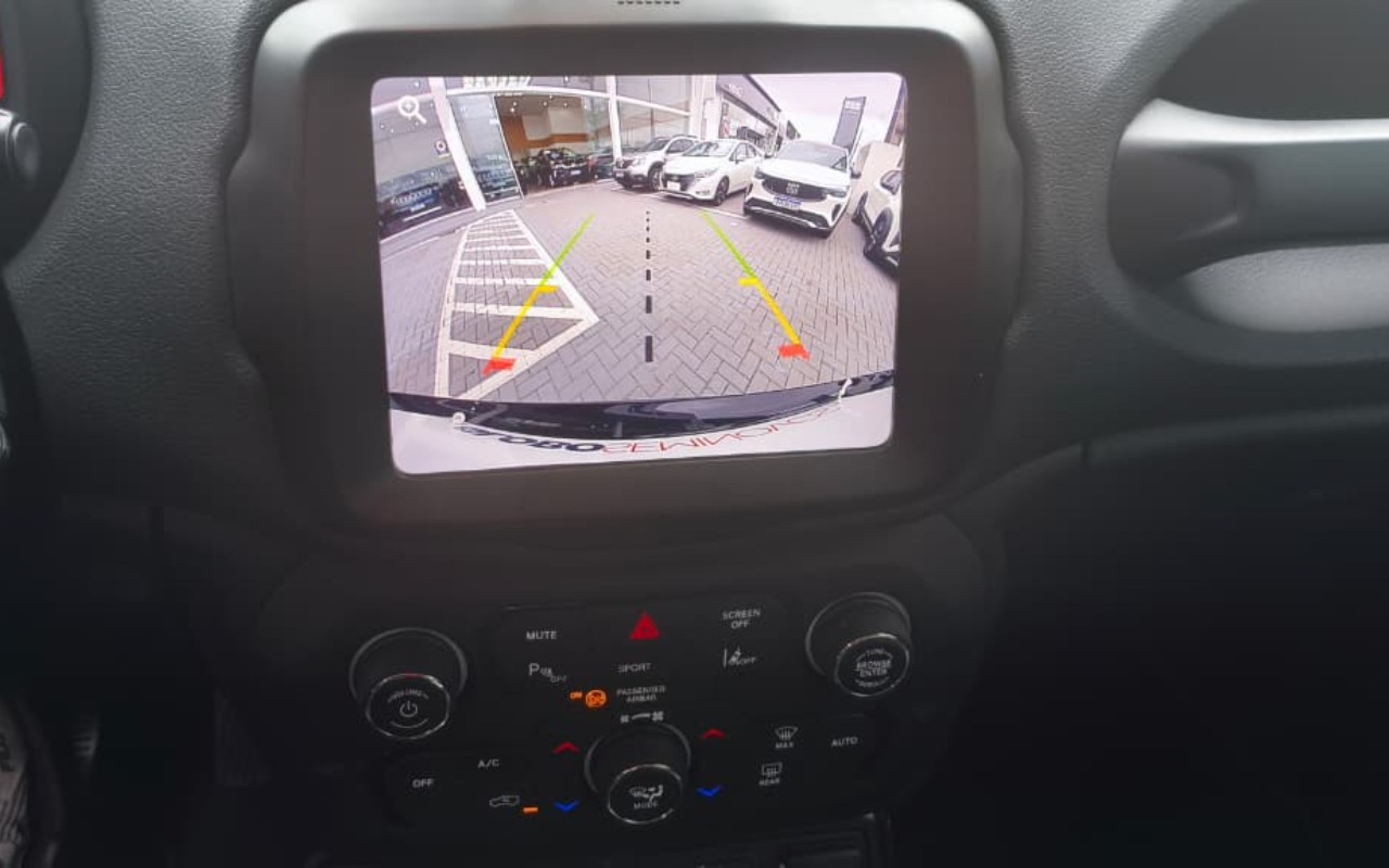 imagem-https://www.socarrao.com.br/sc-vehicle-images-prod/4270717/1791048315108-aW4gMDUuanBlZw.jpeg