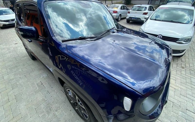 imagem-https://www.socarrao.com.br/sc-vehicle-images-prod/4270725/1791049102043-8541675_8_B_209bbf509e.jpeg