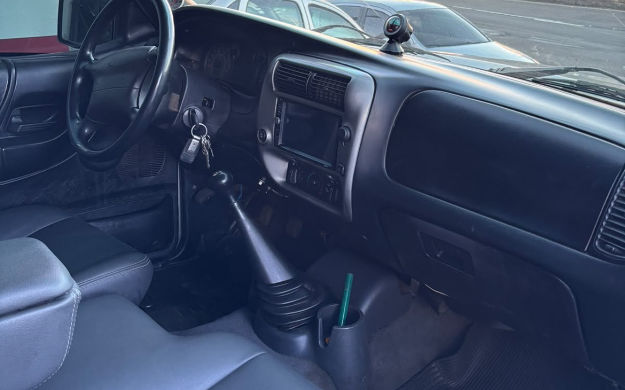 imagem-https://www.socarrao.com.br/sc-vehicle-images-prod/4270727/1791048748656-SU1HXzI2NDIuanBlZw.jpeg