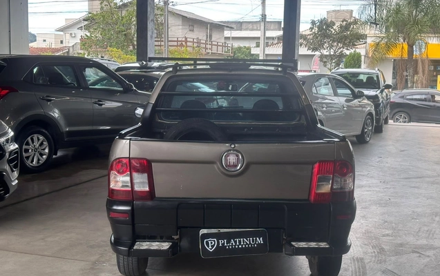 imagem-https://www.socarrao.com.br/sc-vehicle-images-prod/4270729/1791048817742-5221186078804cf4b3f228c95052861c_1791048709853.jpg