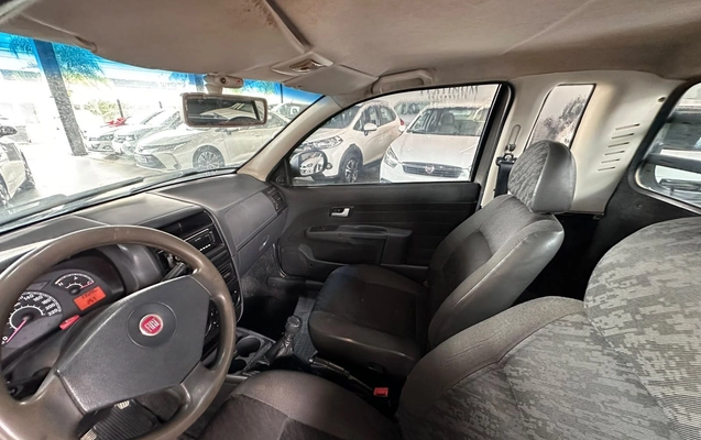 imagem-https://www.socarrao.com.br/sc-vehicle-images-prod/4270729/1791048817747-dccac609b7dd41578f4096fc92915620_1791048709881.jpg