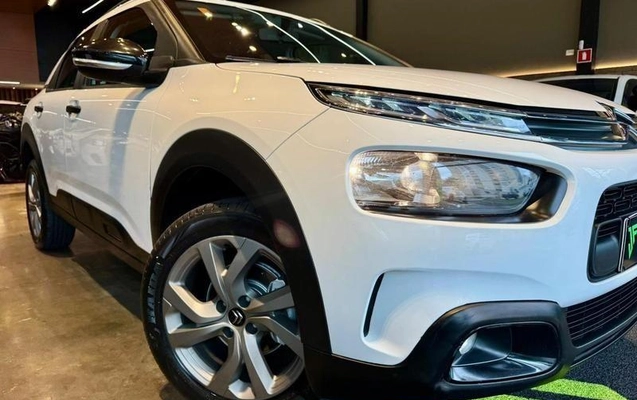 imagem-https://www.socarrao.com.br/sc-vehicle-images-prod/4270742/1791214599766-8540732_12_B_05f63bfdc6.jpeg