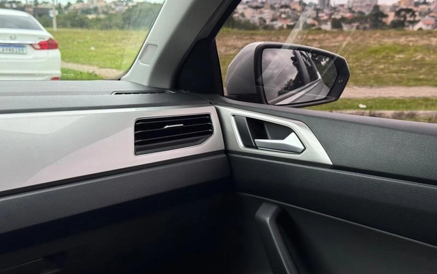 imagem-https://www.socarrao.com.br/sc-vehicle-images-prod/4270743/1791550004406-8511069_9_B_b51a5acb6e.jpeg