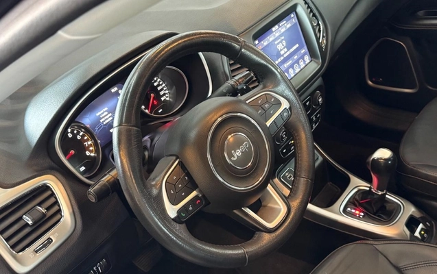 imagem-https://www.socarrao.com.br/sc-vehicle-images-prod/4270751/1791050108576-10_111113.jpg