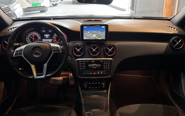 imagem-https://www.socarrao.com.br/sc-vehicle-images-prod/4270753/1791050108917-3_053709.jpg