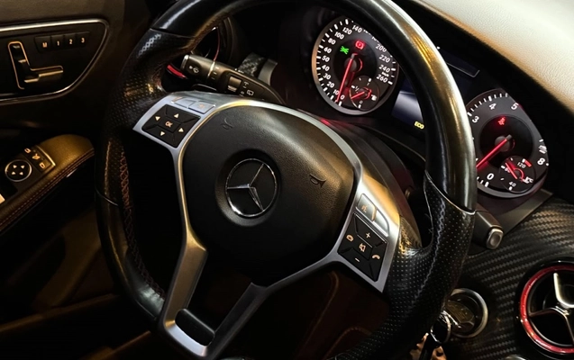 imagem-https://www.socarrao.com.br/sc-vehicle-images-prod/4270753/1791050108918-4_053709.jpg