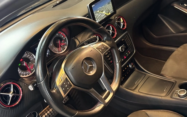 imagem-https://www.socarrao.com.br/sc-vehicle-images-prod/4270753/1791050108919-11_053709.jpg