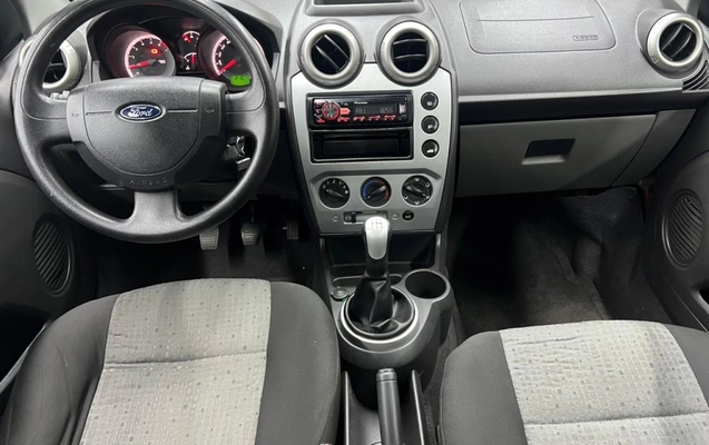 imagem-https://www.socarrao.com.br/sc-vehicle-images-prod/4270755/1791050109971-23_102504.jpg