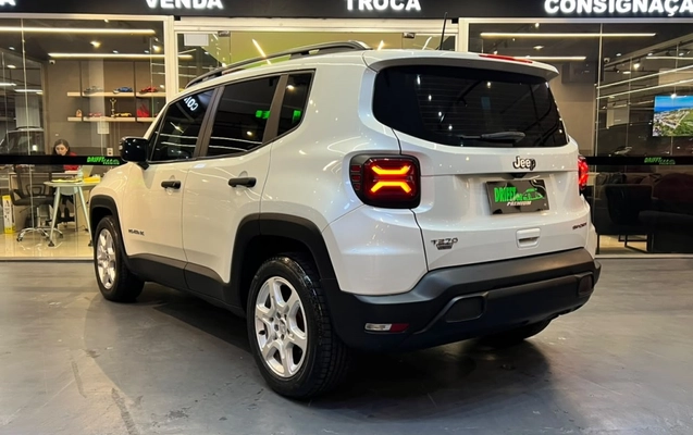 imagem-https://www.socarrao.com.br/sc-vehicle-images-prod/4270757/1791050111272-9_090605.jpg