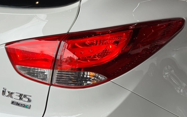 imagem-https://www.socarrao.com.br/sc-vehicle-images-prod/4270758/1791050111748-10_053458.jpg