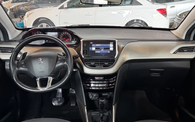 imagem-https://www.socarrao.com.br/sc-vehicle-images-prod/4270759/1791050111796-11_052919.jpg