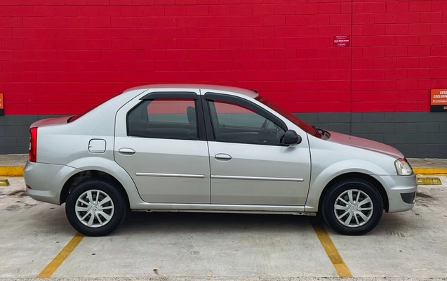 imagem-https://www.socarrao.com.br/sc-vehicle-images-prod/4270776/1791050963302-ff6ba1c8-2d18-4edb-be46-2f40afdfef96.jpg