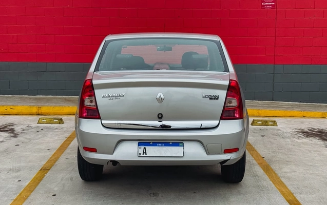 imagem-https://www.socarrao.com.br/sc-vehicle-images-prod/4270776/1791050963303-00d9c85c-4d47-4eb4-a70c-57d17a92a68d.jpg