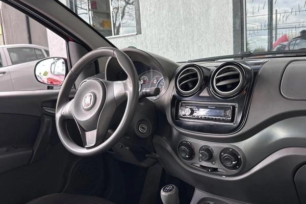 imagem-https://www.socarrao.com.br/sc-vehicle-images-prod/4270783/1791210196054-8541848_12_B_b7ffa7f558.jpeg