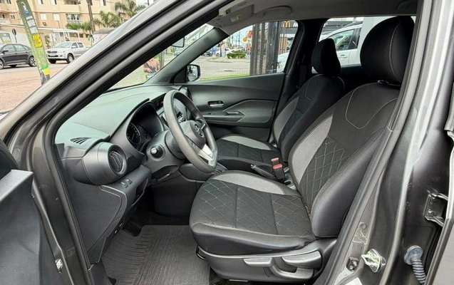 imagem-https://www.socarrao.com.br/sc-vehicle-images-prod/4270790/1791051576222-8541869_5_B_8677261be9.jpeg