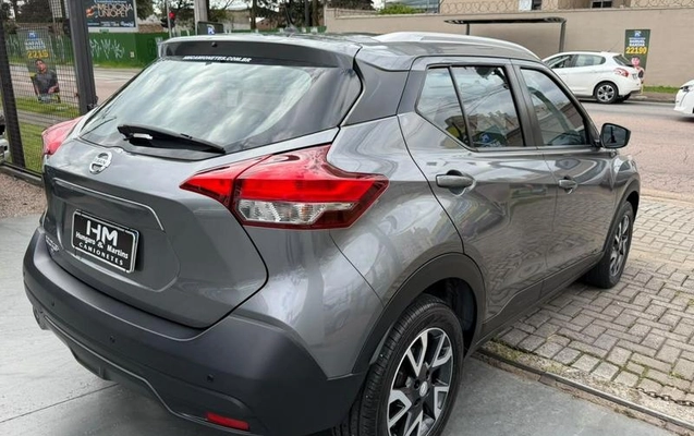 imagem-https://www.socarrao.com.br/sc-vehicle-images-prod/4270790/1791051576240-8541869_13_B_ec19e2e187.jpeg