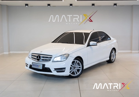 Mercedes-Benz C-180 2014 Branco — foto 1 de 3
