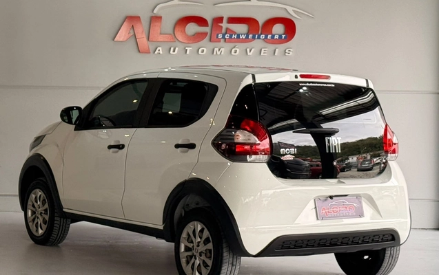imagem-https://www.socarrao.com.br/sc-vehicle-images-prod/4270797/1791051957918-710fa41e35f34ba0a9a0a36f890ae5c6_1791050704435.jpg