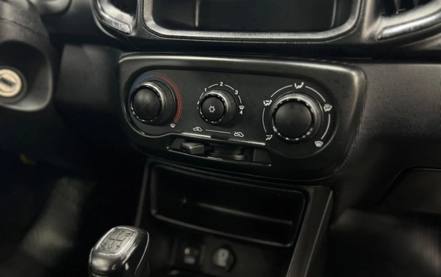 imagem-https://www.socarrao.com.br/sc-vehicle-images-prod/4270800/1791051968771-8_092346.jpg